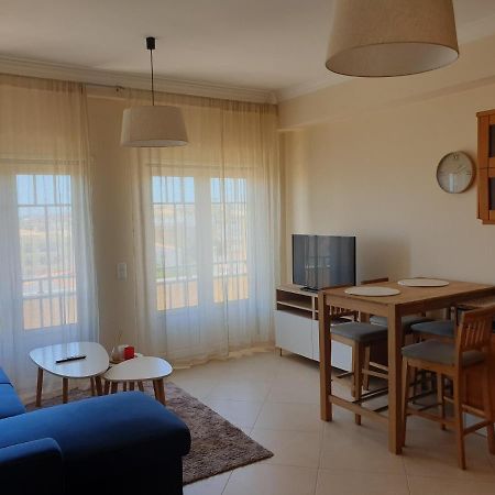 Oura Beach T1 Apartment Coral , Close To The Strip, Swimming Pool, Wi Fi, A/C アルブフェイラ エクステリア 写真