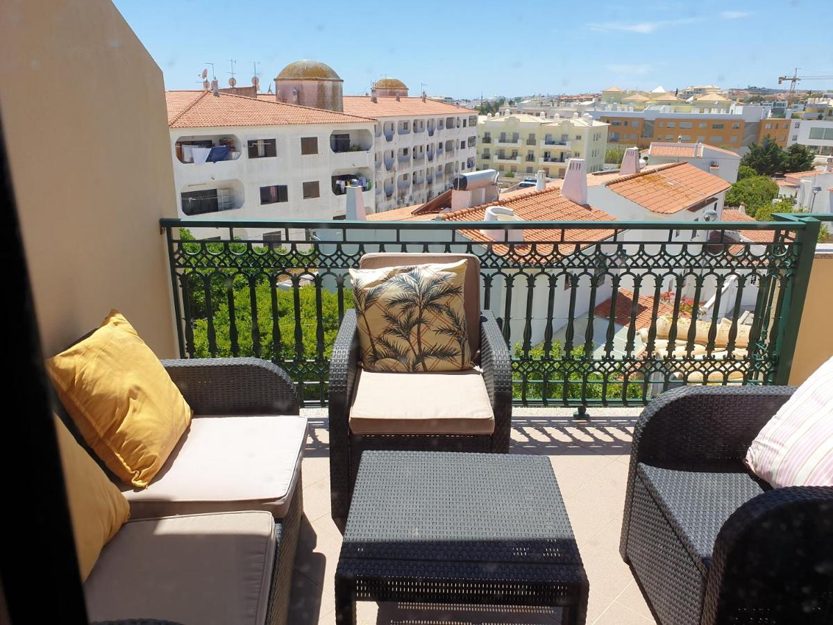 Oura Beach T1 Apartment Coral , Close To The Strip, Swimming Pool, Wi Fi, A/C アルブフェイラ エクステリア 写真