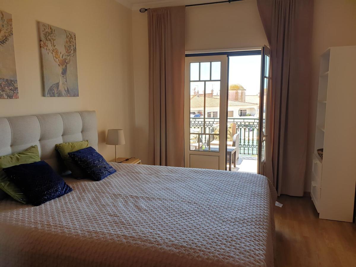 Oura Beach T1 Apartment Coral , Close To The Strip, Swimming Pool, Wi Fi, A/C アルブフェイラ エクステリア 写真