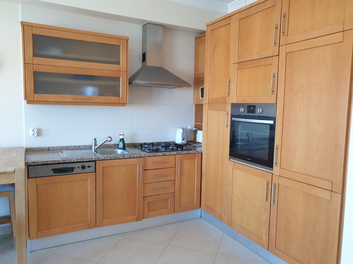 Oura Beach T1 Apartment Coral , Close To The Strip, Swimming Pool, Wi Fi, A/C アルブフェイラ エクステリア 写真