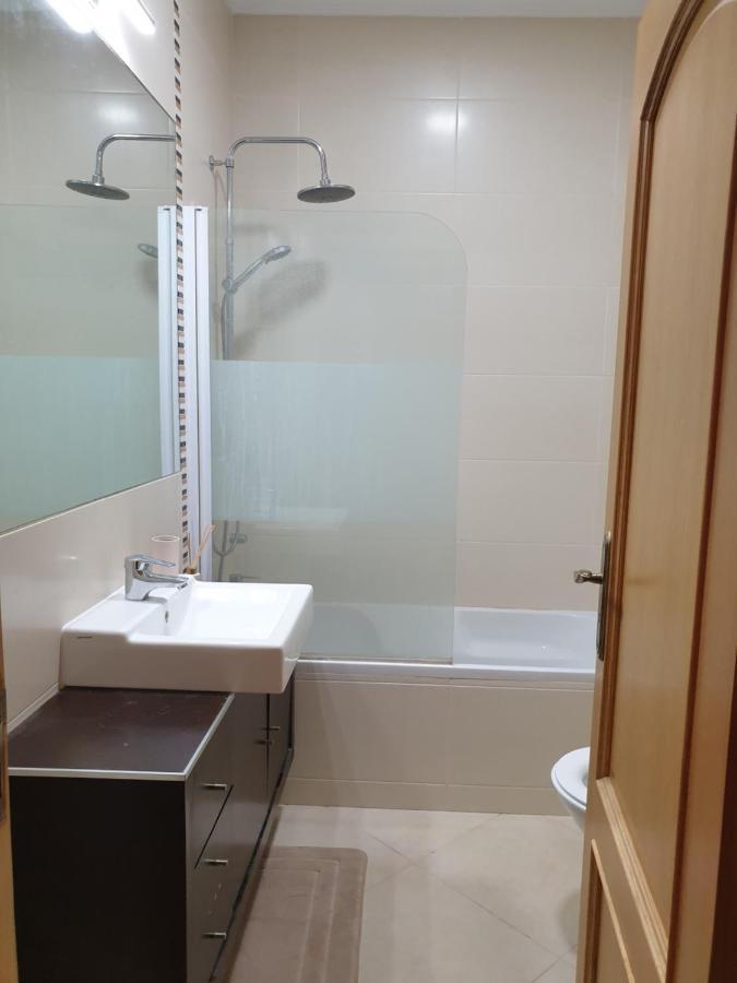 Oura Beach T1 Apartment Coral , Close To The Strip, Swimming Pool, Wi Fi, A/C アルブフェイラ エクステリア 写真